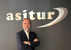 Pablo Robles director de Operaciones Hogar en Asitur